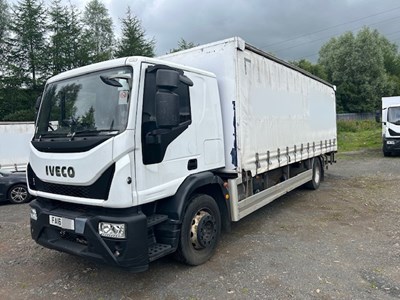 Lot 41 - 2016 Iveco Eurocargo 180E25P S-A Rigid Curtainside Euro 6