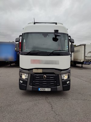 Lot 8 - 2019 (68 Plate) Renault T Series 6x2 Tractor Unit Euro 6