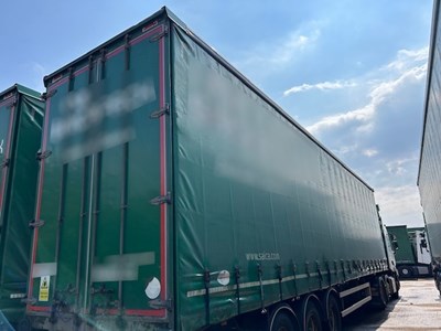 Lot 27 - 2016 SDC Curtainside Trailer